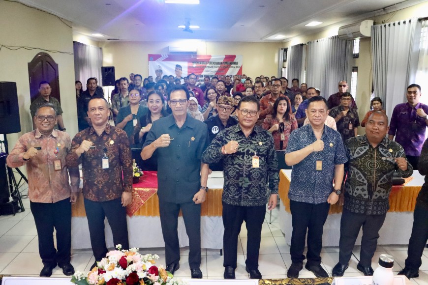 Sekda Alit Wiradana Buka Musrenbang Kecamatan Denpasar Barat